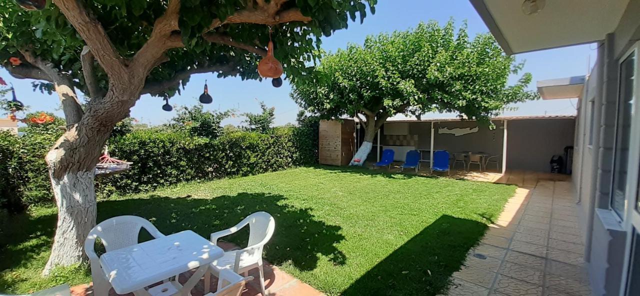 Petrakis Afrathias Garden House Kalamaki (Heraklion) Exterior foto